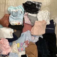 130サイズ　　女の子　服の画像