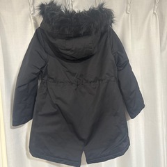 ZARA kids ブラック中綿コート フード付き　134センチの画像