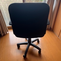 オフィスチェアの画像