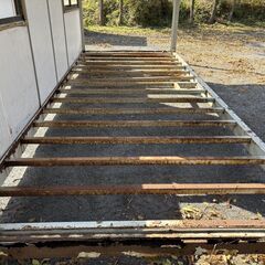 鉄骨のみ　4坪の画像