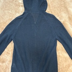 コムサメンCOMME CA MENニットパーカー メンズトップス紳士服 black ブラック　黒色系  麻 綿 ナイロン  サイズ M  下記実寸 肩幅　約40センチ 袖丈　約65センチ 身幅　約42センチ 着丈　約69センチ メンズ（men’s）男性用、紳士の画像