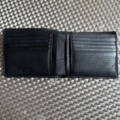 【BOSS 】二つ折り財布 黒 レザー 大谷翔平の画像