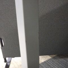 【オフィスコム】ミーティングテーブルの画像