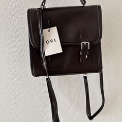 新品タグ付き　ブラウン2Wayスクエアフラップベルトミニリュック[sda247] 　グレイルの画像