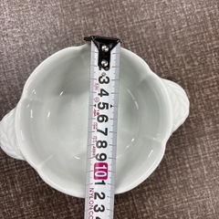 蓋付き食器5セットの画像