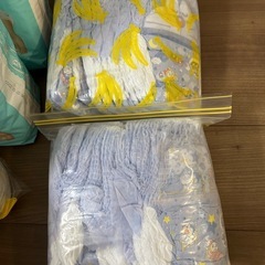 おむつパンツMまとめ売りの画像