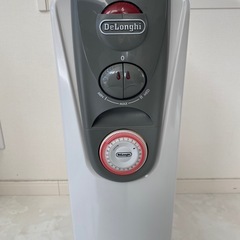 【12月25日までに引き取れる方❗️】デロンギ　美品　オイルヒーター　暖房　の画像