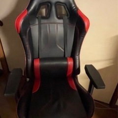 ゲーミングチェアの画像