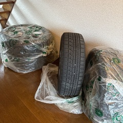 スタッドレスタイヤの画像