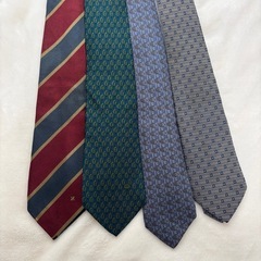 エルメスネクタイ(他グッチ、セリーヌ)の画像