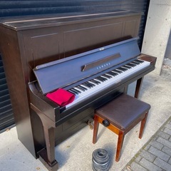 ③ヤマハアップライトピアノ　NO.100 差し上げますの画像