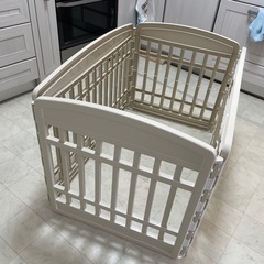 ほぼ新品　アイリスオーヤマ　ケージの画像