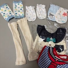 ベビー肌着、ミトン、スタイ
の画像