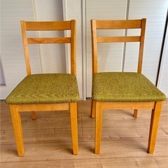 ニトリ　ダイニングテーブル&チェアの画像