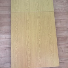 ニトリ　ダイニングテーブル&チェアの画像