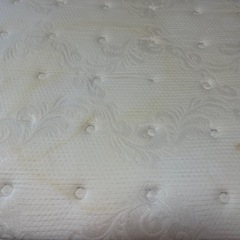 ダブルベッドの画像