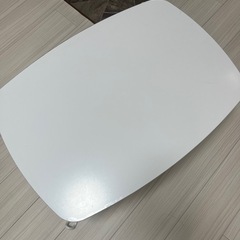 テーブルの画像