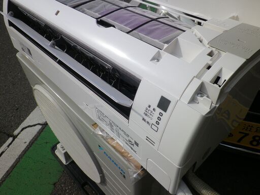 ダイキン　F22ZTES-W 　6～8畳用 /100V]　Eシリーズ 　ストリーマ内部クリーン　2022年