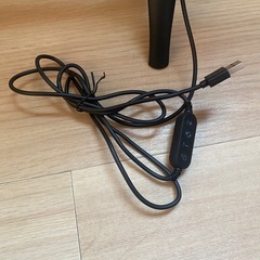 ライティング付きセルフカメラ台の画像