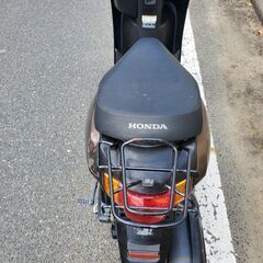 福岡　ホンダ　タクト入荷！！４スト　原付　５０㏄　車庫保管　メットイン　シャッターキー　24000キロ　デジタルの画像