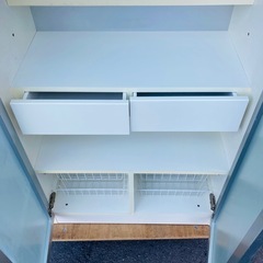 ホワイトガラスキャビネット　リビングボード　収納棚　書棚　衣類収納　80×46×192cmの画像