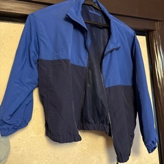 ユニクロアウター2点　130の画像