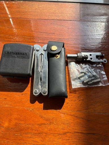 新品，レザーマン，キャンプ用品，サバイバル
