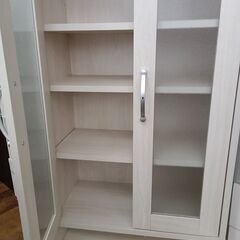 ★リユースのサカイ水戸店★  食器棚 クリーム H181.5×D30×W57.5 クリーニング済み MT6527の画像