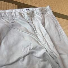 ユニクロ オンライン限定サイズ ウエスト105の画像