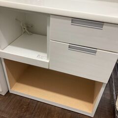 【リユ-スのサカイ広島石内店】ジモティ割！2枚扉食器棚/クリ-ニング済み/HG-8171/広島市 家具　佐伯区 家具　南区 家具　西区 家具　東区 家具　中区 家具　安佐南区 家具　安佐北区 家具　安芸区 家具　府中町 家具　海田町 家具　熊野町 家具　坂町 家具　廿日市市 家具の画像