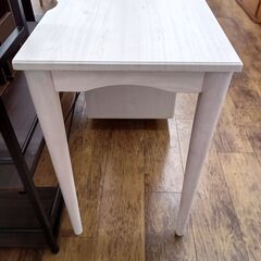 ★リユースのサカイ水戸店★  デスク 白 H72.5×D45×W90 クリーニング済み MT6528の画像