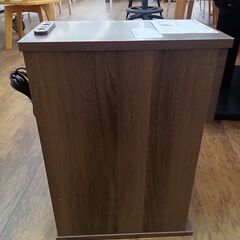 ★リユースのサカイ水戸店★  サイドテーブル ダークブラウン H50.5×D35.5×W20.5 クリーニング済み MT6529の画像