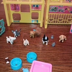 ペットショップのおもちゃの画像