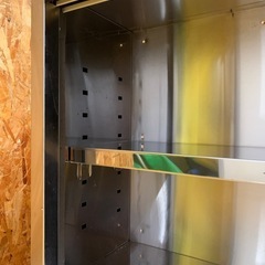 a(7725) ② タニコー ステンレス 吊戸棚 W1200D300H600 戸棚 吊り戸棚 壁掛け ラック 業務用 収納 tanico 直接引き取り歓迎 大阪の画像