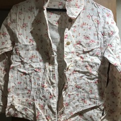 パジャマセット半袖長袖長ズボン　花柄　150サイズの画像