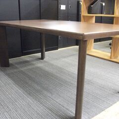 【オカムラ】木製ミーティングテーブルの画像