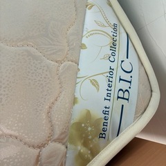 美品☆シングルベッド☆収納大容量！の画像