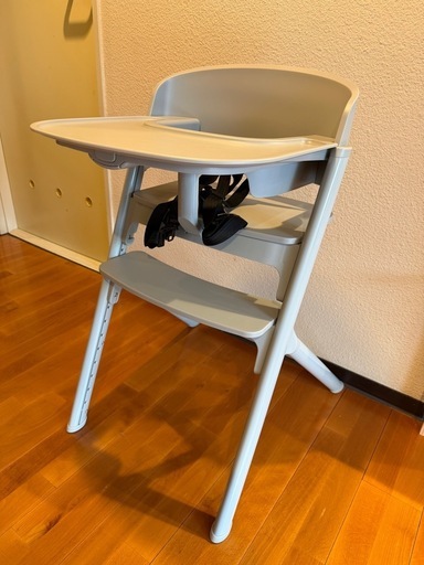 ほぼ新品 ノウスNOVUSベビーチェア グレー