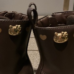 キティちゃん子供用ブーツ15センチの画像