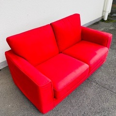 ２人掛けソファ　ファブリックソファ　赤　カウチソファ　色褪せありの画像