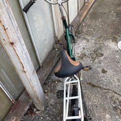 折りたたみ自転車の画像