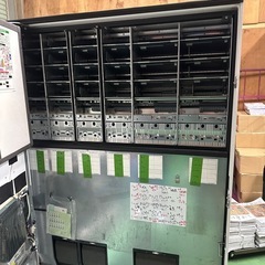 飲料水用自動販売機の画像