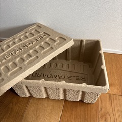 収納ボックスの画像