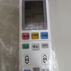 取付工事承ります！リユースのサカイ浦和店 【F417】★エアコン ﾋﾀﾁ RASーW220LBK 2022 自動お掃除機能付　新生活　６畳　6畳　東京都　練馬区　板橋区　北区　足立区　埼玉県　さいたま市　浦和　大宮　川口市　蕨市　越谷市　草加市　志木市　朝霞市　和光市　富士見市　上尾市の画像