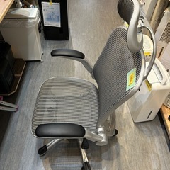 【オフィスチェア】【椅子】クリーニング済み【管理番号1203】五の画像