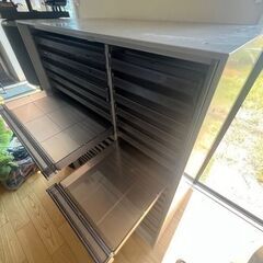 書類棚 収納棚 レターラック トレーキャビネット オフィス レターケース 書類ケース 書庫の画像