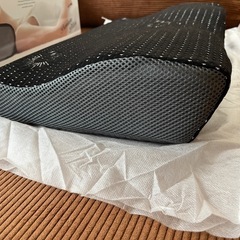 【ほぼ未使用】GOKUMIN プレミアムピローの画像