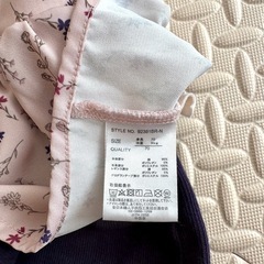 美品☆長袖ロンパース 70cm 花柄の画像