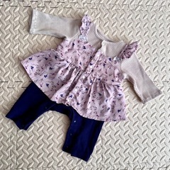美品☆長袖ロンパース 70cm 花柄の画像