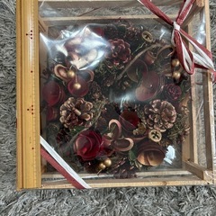 クリスマスリース　未使用　保管品　アレンジメント/プリザーブドフラワー　ドライフラワー　 インテリア　 松ぼっくり クリスマスの画像